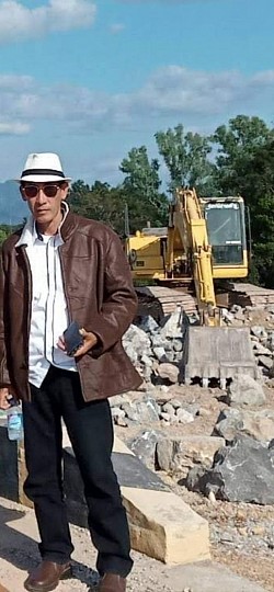 นายจักรี  แสนรัง  โปรเจคเมเนเจอร์